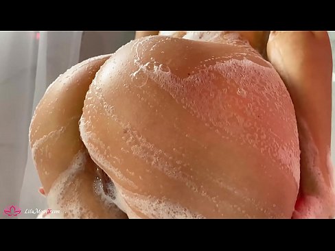 ❤️ Brineta masturbira macu vibratorom do intenzivnog orgazma pod tušem ️ Super porno na bs.filmexxx18.ru ️❤